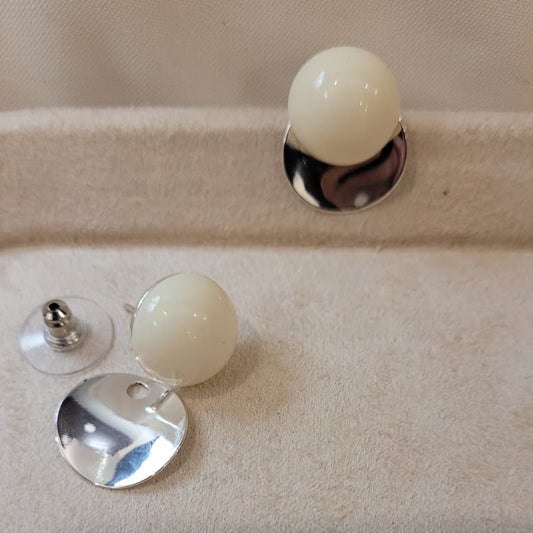 2-in-1 Cream & Silver Versatile Studs