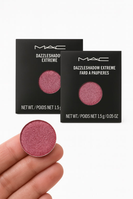 Mac- Celebutante - Dazzle Eye Shadow (PRO PALETTE REFILL PAN)