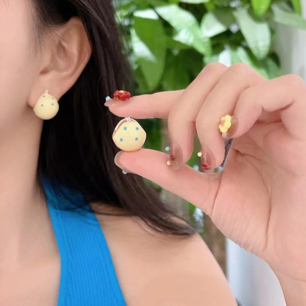 Sunny Yellow Polka Dot Teardrop Stud Earrings